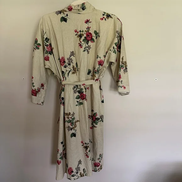 Handmade Women’s Floral Robe Linen Blend Tan/Red Size M Wrap Belted Kimono Style - Picture 5 of 10